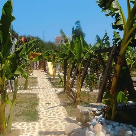 Homes Mayoralas, Periana